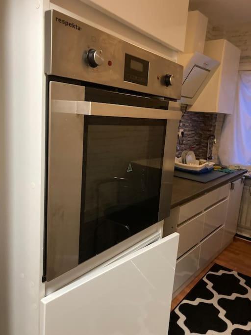 Toll Apartment Am Rhein Netflix Internet 1000 Mbits, Free Parking Ντούισμπουργκ Εξωτερικό φωτογραφία